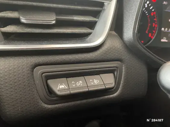 RENAULT CLIO V - voiture d'occasion - Photo 15