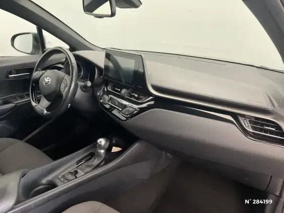 TOYOTA C-HR - voiture d'occasion - Photo 10