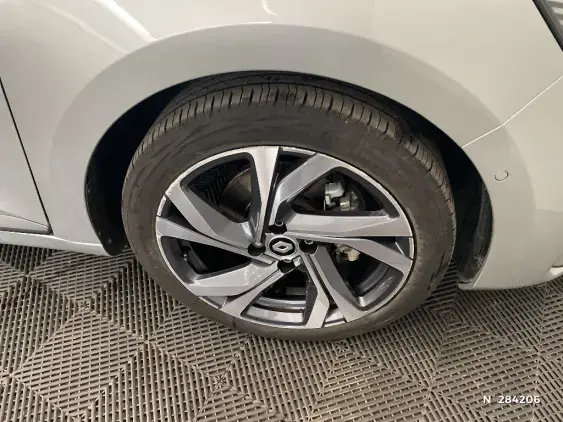 RENAULT CLIO V - voiture d'occasion - Photo 8