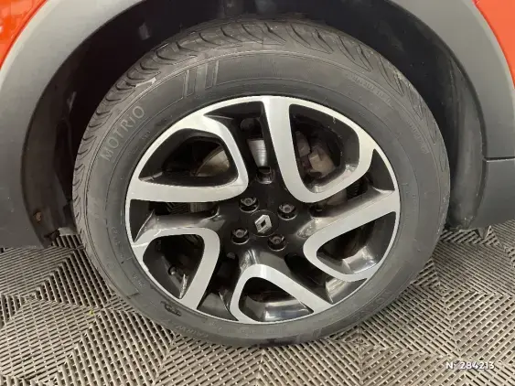 RENAULT CAPTUR - voiture d'occasion - Photo 8