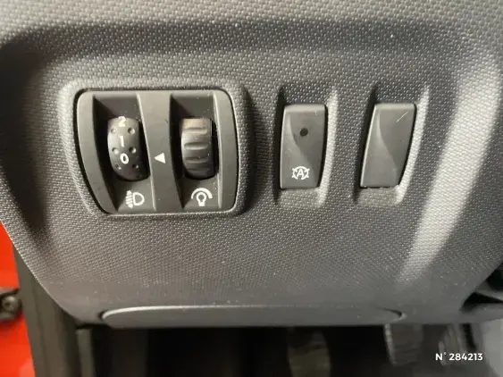 RENAULT CAPTUR - voiture d'occasion - Photo 15