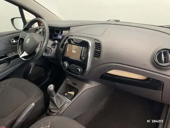 RENAULT CAPTUR - voiture d'occasion - Photo 10