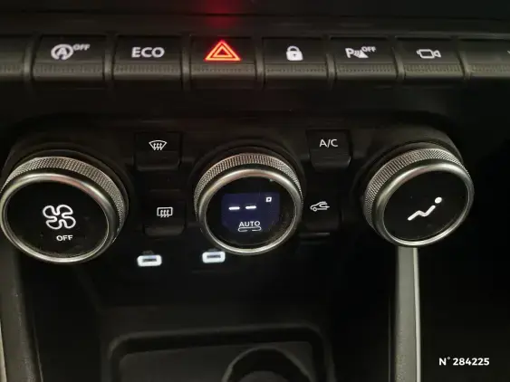 DACIA DUSTER II - voiture d'occasion - Photo 15