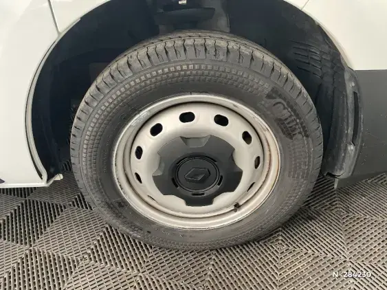 RENAULT TRAFIC FG III - voiture d'occasion - Photo 8