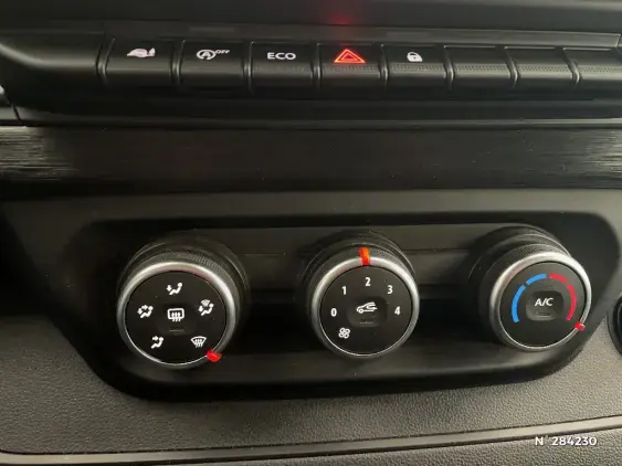 RENAULT TRAFIC FG III - voiture d'occasion - Photo 14