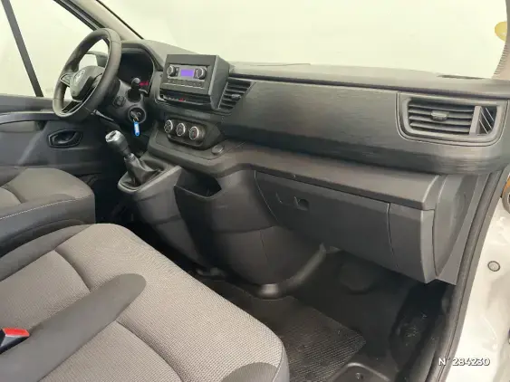 RENAULT TRAFIC FG III - voiture d'occasion - Photo 10