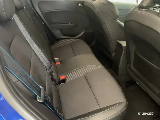 RENAULT CLIO V - voiture d'occasion - Photo 11