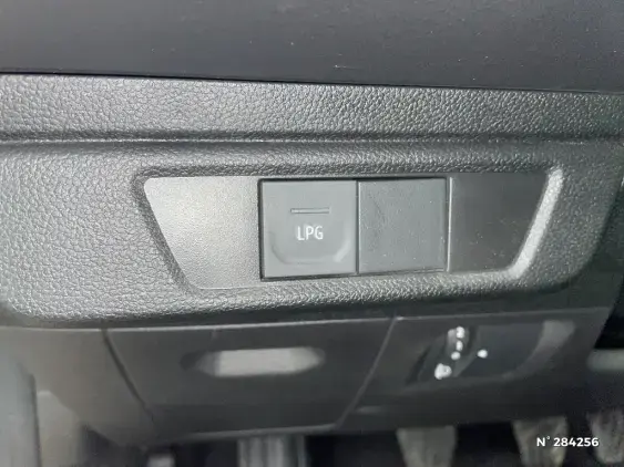 DACIA SANDERO III - voiture d'occasion - Photo 15