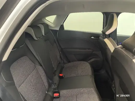 RENAULT CAPTUR II - voiture d'occasion - Photo 11