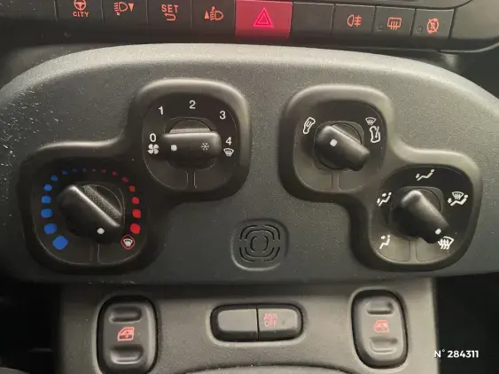 FIAT PANDA III - voiture d'occasion - Photo 14