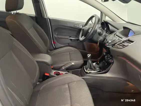 FORD FIESTA VI - voiture d'occasion - Photo 10