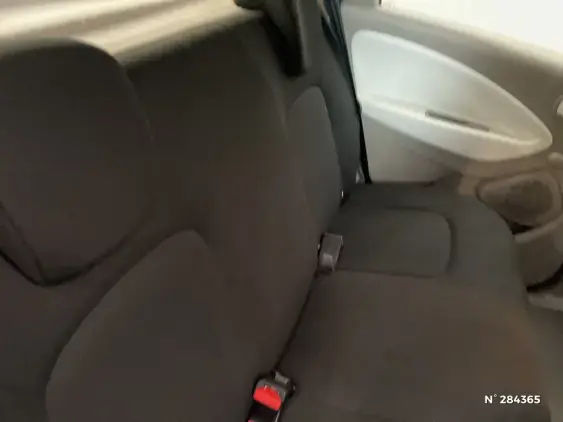 RENAULT ZOE - voiture d'occasion - Photo 11