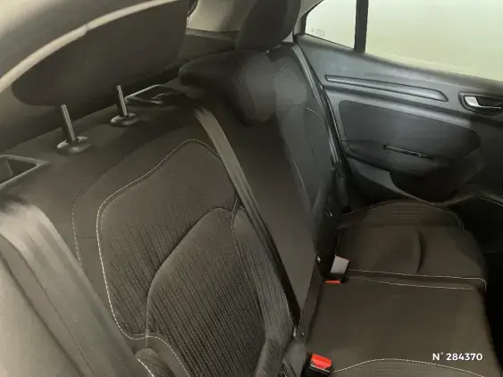 RENAULT MEGANE IV - voiture d'occasion - Photo 11
