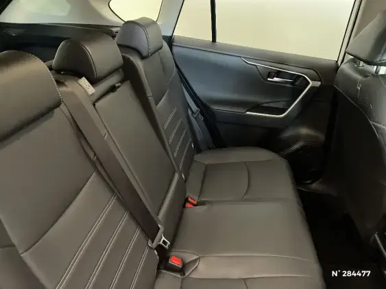 TOYOTA RAV4 V - voiture d'occasion - Photo 11
