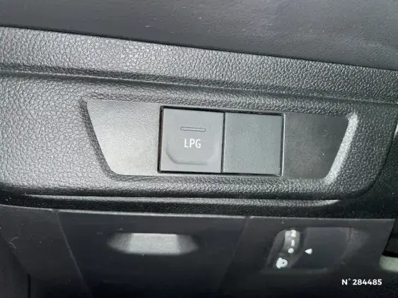 DACIA SANDERO III - voiture d'occasion - Photo 15