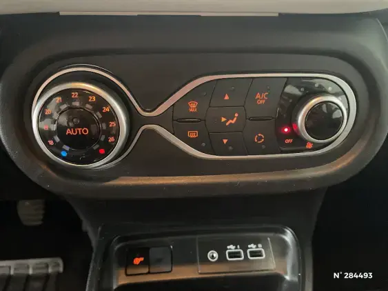 RENAULT TWINGO III - voiture d'occasion - Photo 14
