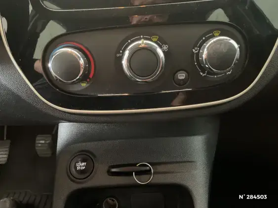 RENAULT CAPTUR - voiture d'occasion - Photo 14