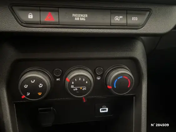 DACIA SANDERO III - voiture d'occasion - Photo 15