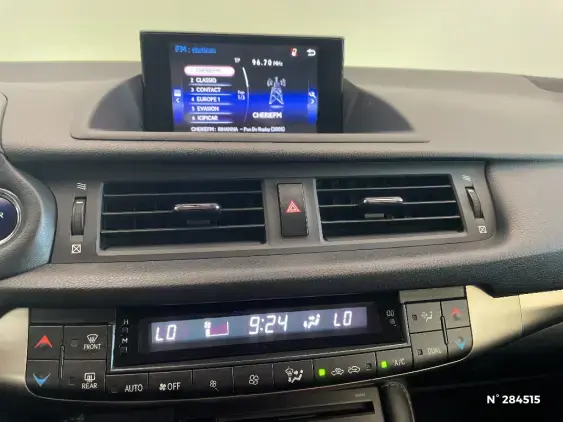 LEXUS CT - voiture d'occasion - Photo 13
