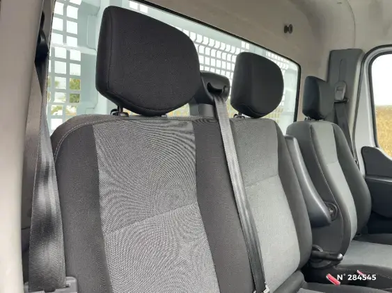 RENAULT MASTER III - voiture d'occasion - Photo 11