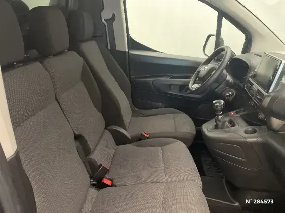 TOYOTA PROACE CITY - voiture d'occasion - Photo 10
