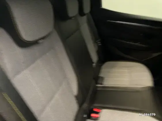 RENAULT MEGANE V - voiture d'occasion - Photo 11