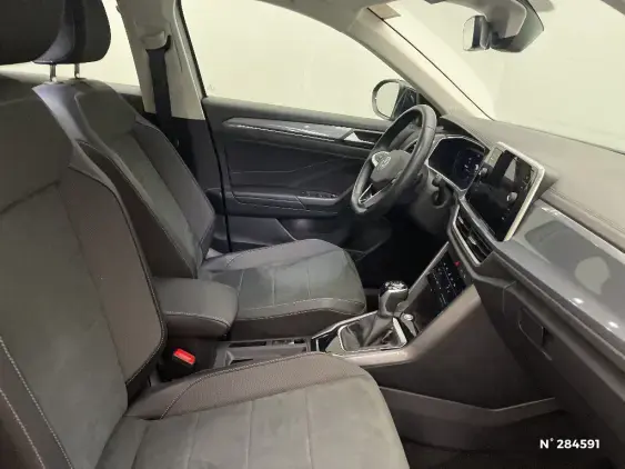 VOLKSWAGEN T-ROC - voiture d'occasion - Photo 10