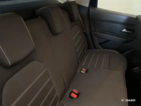 DACIA DUSTER II - voiture d'occasion - Photo 11
