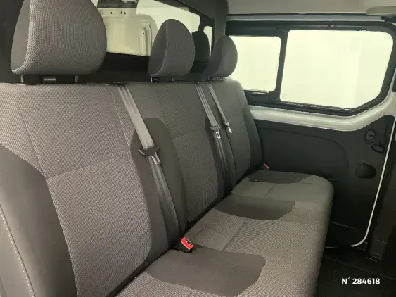 RENAULT TRAFIC III - voiture d'occasion - Photo 11