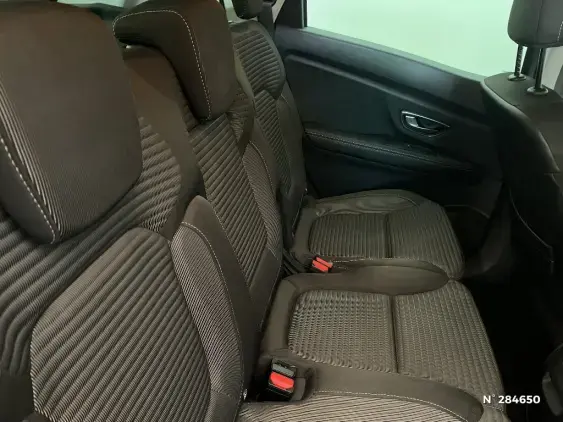 RENAULT SCENIC IV - voiture d'occasion - Photo 11