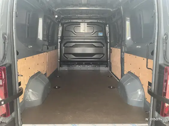 RENAULT MASTER IV - voiture d'occasion - Photo 7