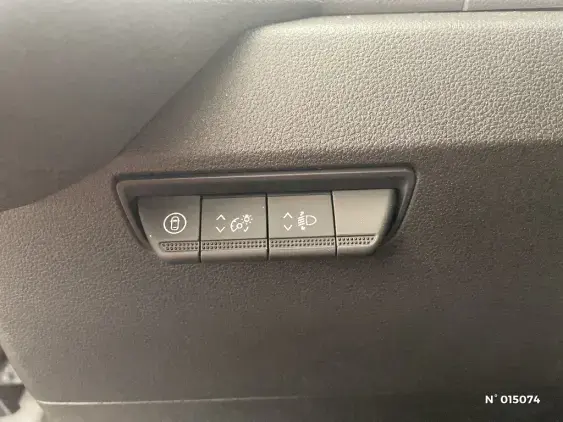 RENAULT MASTER IV - voiture d'occasion - Photo 15