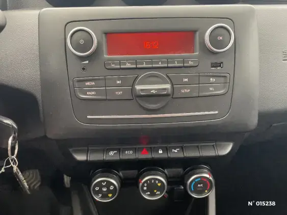DACIA DUSTER II - voiture d'occasion - Photo 13