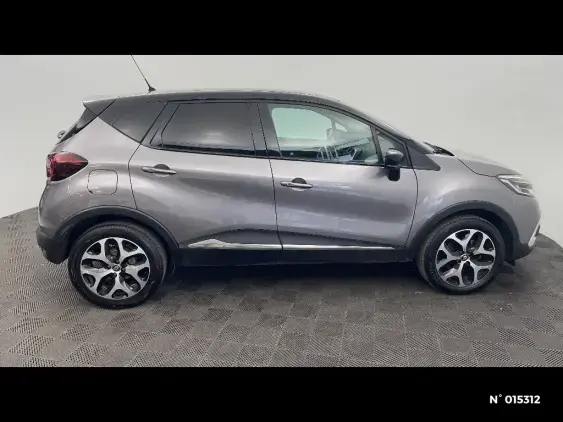 RENAULT CAPTUR - voiture d'occasion - Photo 5
