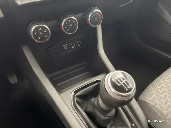 RENAULT CLIO V - voiture d'occasion - Photo 26