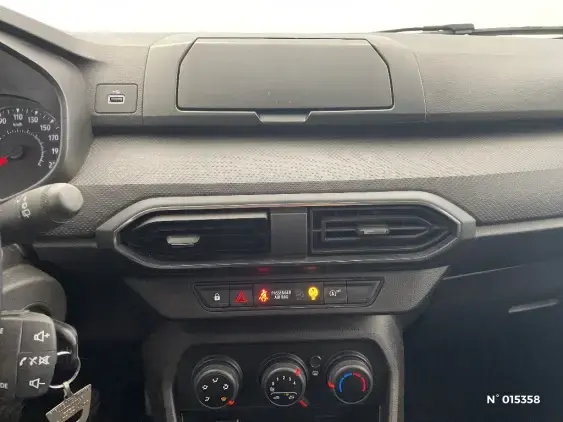 DACIA SANDERO III - voiture d'occasion - Photo 13