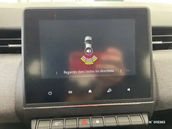 RENAULT CLIO V - voiture d'occasion - Photo 14