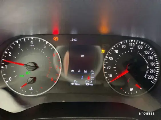 RENAULT CLIO V - voiture d'occasion - Photo 12