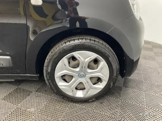 RENAULT TWINGO ELECTRIQUE III - voiture d'occasion - Photo 8