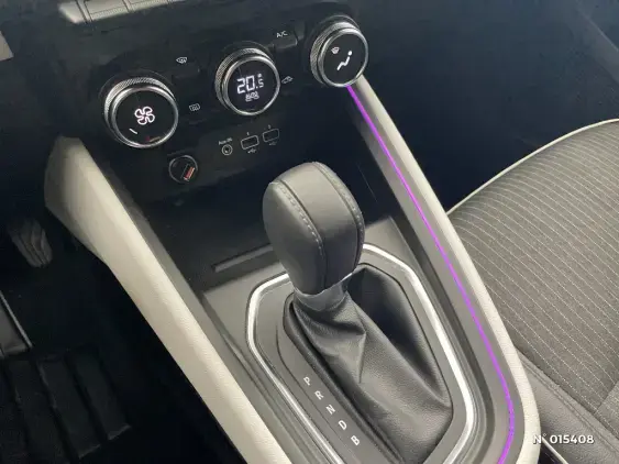 RENAULT CLIO V - voiture d'occasion - Photo 25