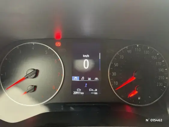 RENAULT CLIO V - voiture d'occasion - Photo 12