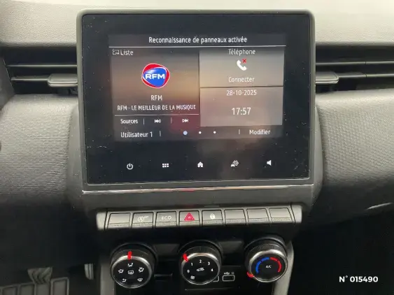 RENAULT CLIO V - voiture d'occasion - Photo 12