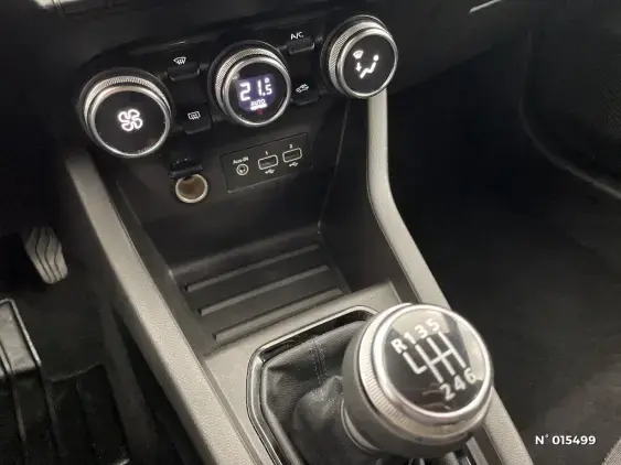 RENAULT CLIO V - voiture d'occasion - Photo 26