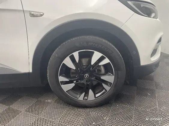 OPEL GRANDLAND X - voiture d'occasion - Photo 8