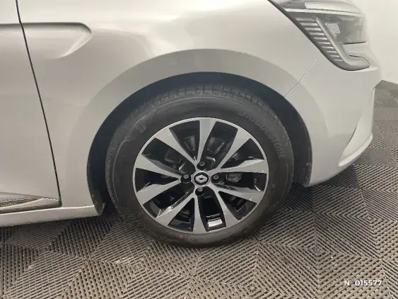 RENAULT CLIO V - voiture d'occasion - Photo 8