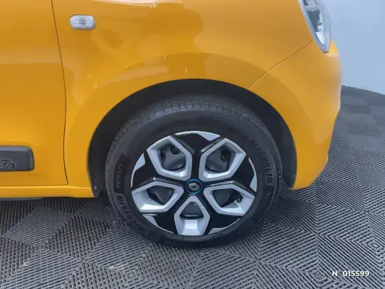 RENAULT TWINGO ELECTRIQUE III - voiture d'occasion - Photo 8