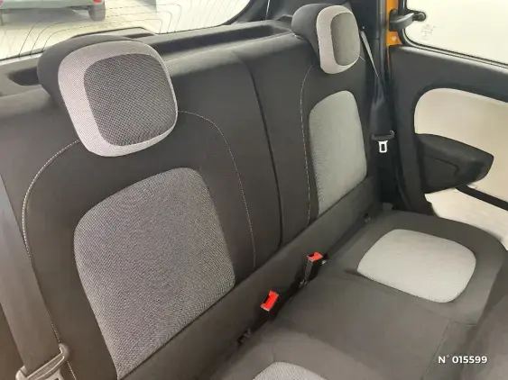 RENAULT TWINGO ELECTRIQUE III - voiture d'occasion - Photo 11