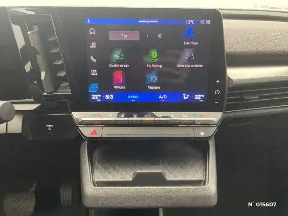 RENAULT SCENIC V ELECTRIQUE - voiture d'occasion - Photo 13