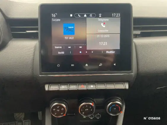 RENAULT CLIO V - voiture d'occasion - Photo 13