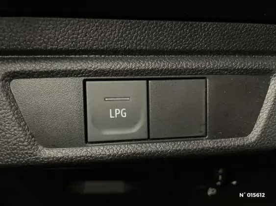 DACIA SANDERO III - voiture d'occasion - Photo 15